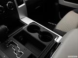  Cup holders photo